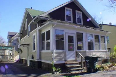 67 Villa Pkwy 1