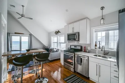 148 Winthrop Shore Dive Dr #6 1