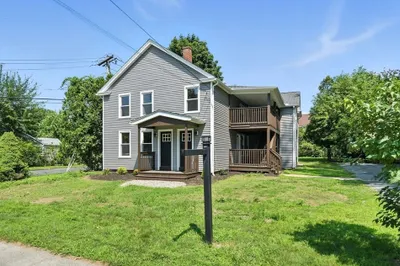 869-871 Main St 1