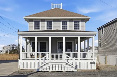 53 Lighthouse Rd 1