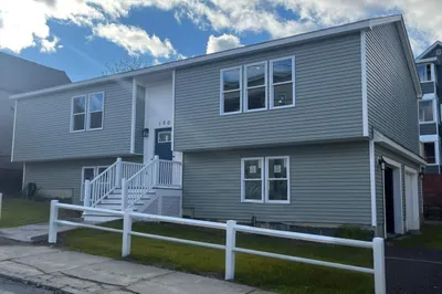 100 Clarendon St 1
