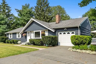 11 Harrison Ave