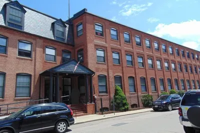 10 Weston Ave #425
