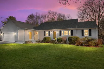 40 Windsor Ct