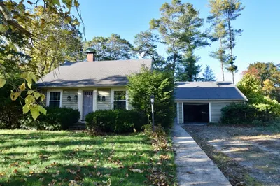 218 Auburn St 1