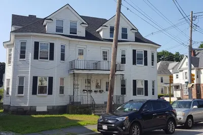 184-190 Pine Street #186 1