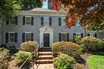25 Chestnut Hill Rd 1