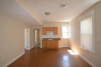 279 Broadway St #2F 1