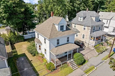 51 Linden St