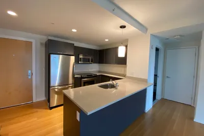 2 Earhart St #801 1
