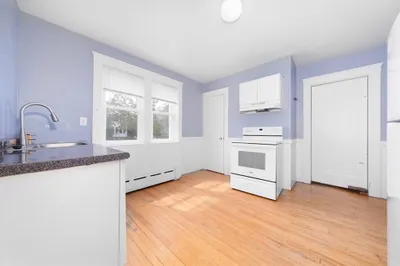 58 Longfellow Rd #1