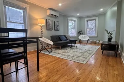 18 Emerald Avenue #2 1