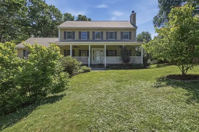 2 Towne Hill Road 1