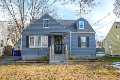 65 Garland St 1