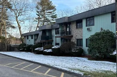 12 Strawberry Bank Rd #18 1