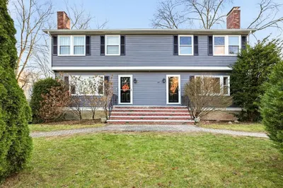 14 Wiggin Ave #14