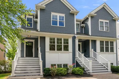 22 Grove St #1