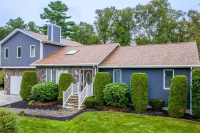 26 Blueberry Dr 1