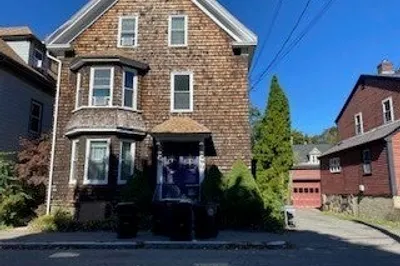 29 Wallis St #1 1
