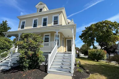 1117 Main St #1 1