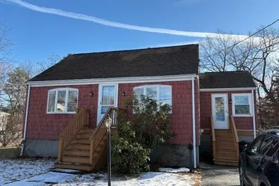 12 Blossom St