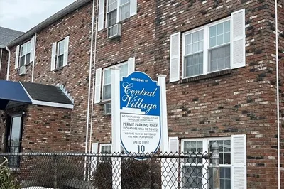 740 Central St #R21