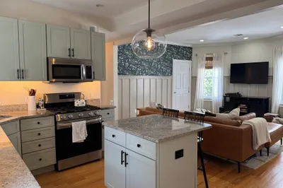 4 Maryland St #2