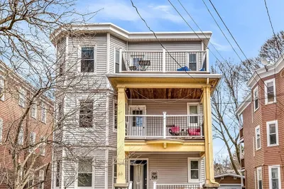 66 Williams St 1