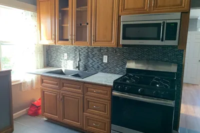 290 Mott St #2