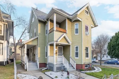 59 Wilbraham Ave 1