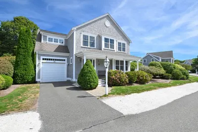 22 Mill Farm Way #22 1