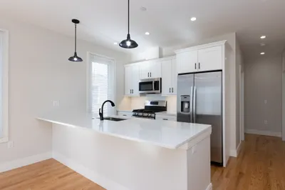 9 Tovar St #2 1