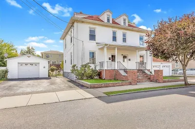 15-17 Heaton Ave 1