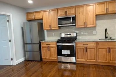19 Park St #1 1