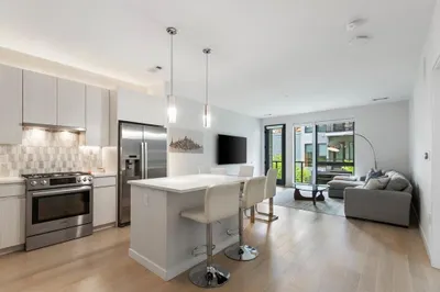 45 W 3rd St #314