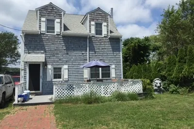 9 Beach St 1
