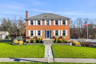 9 Colburn Street 1