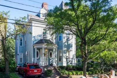 322 Brookline St #5