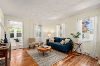 74 Hewitt Avenue