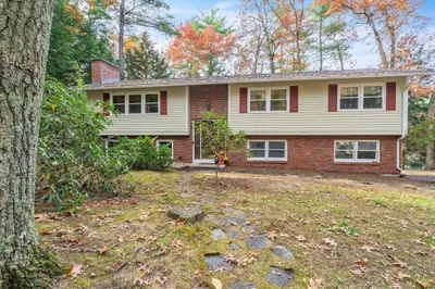 23 Kettle Pond Road 1