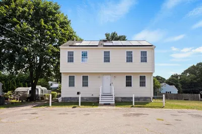 7 Green St 1