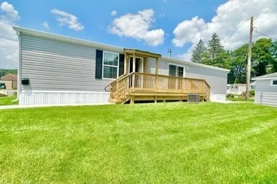 55 Mustang Ave 1