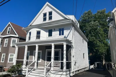 21 Waters Ave #1 1