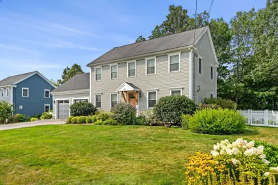 14 Merrill Ave