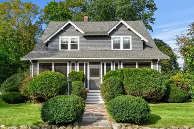 63 Nehoiden Rd