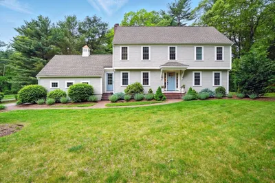 20 Stoney Brook Cir 1