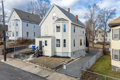 81 Selden Street