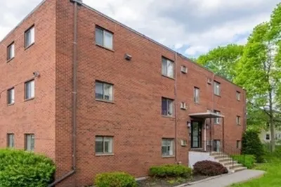 141 Commercial St #5
