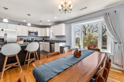 10 Irma St #3 1