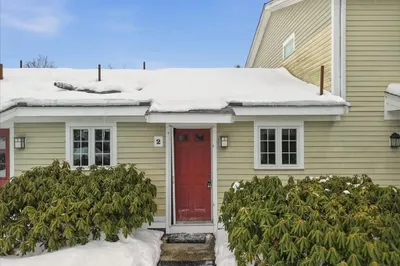 8 Nancy Rd #2